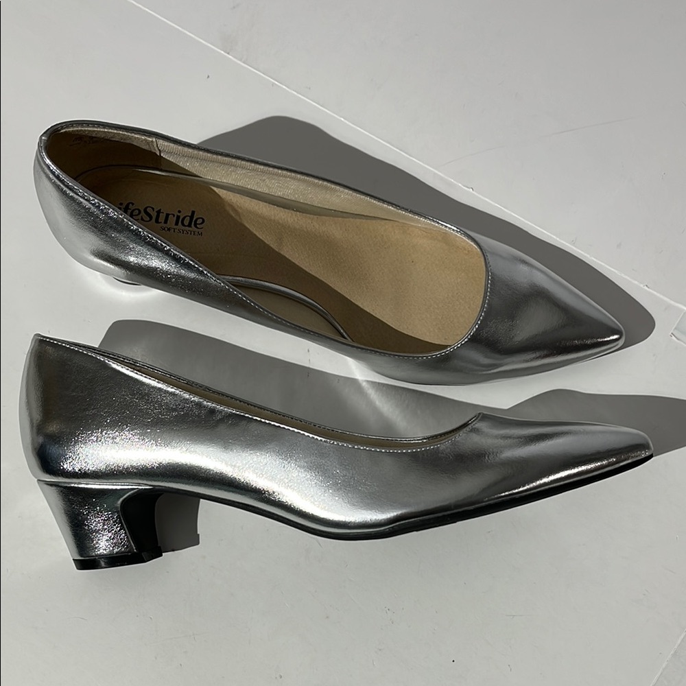 Life Stride Soft System Womens Silver Pumps Heels Shoes Vegan MINX 11 NEW